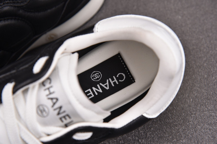 CHANEEL sneaker