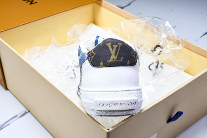 L&V SNEAKERS