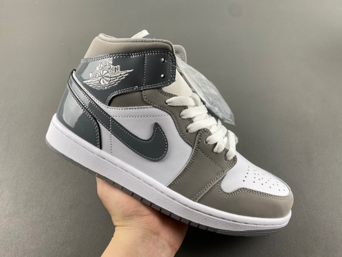 Air Jordan 1 Mid SE HF3216-100