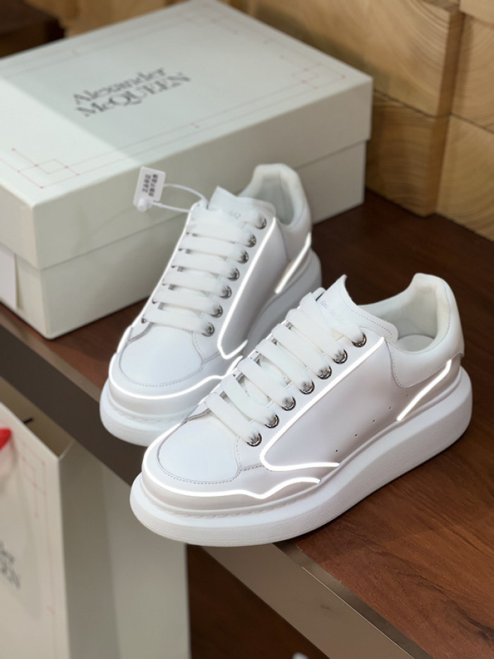 Alexander McQueen sneaker
