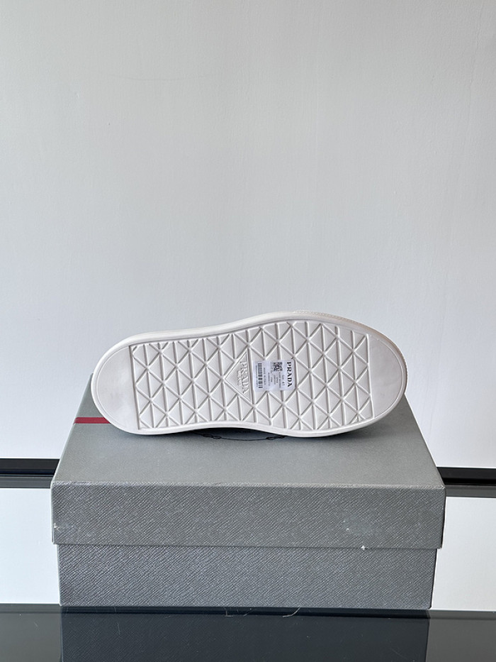 PRA designer sneaker