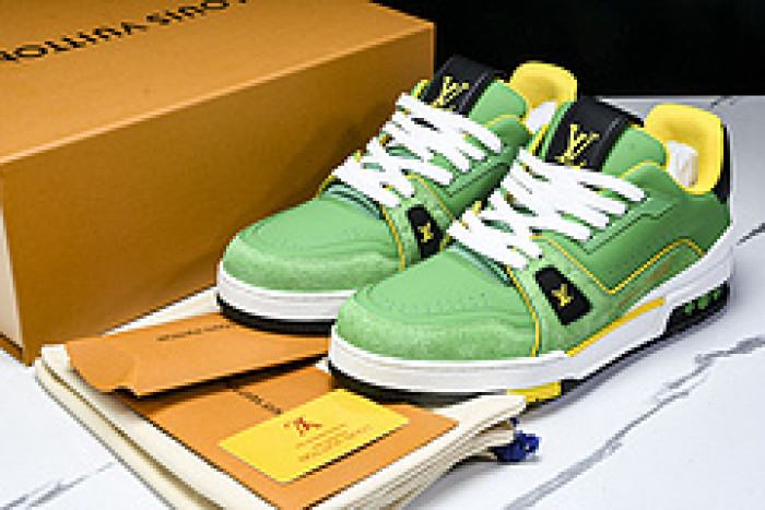 L&V SNEAKERS