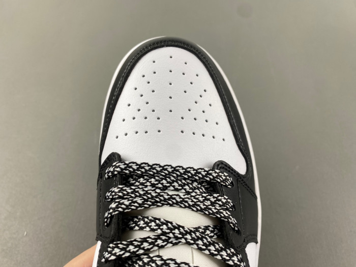 Air Jordan 1 Low 553558-132