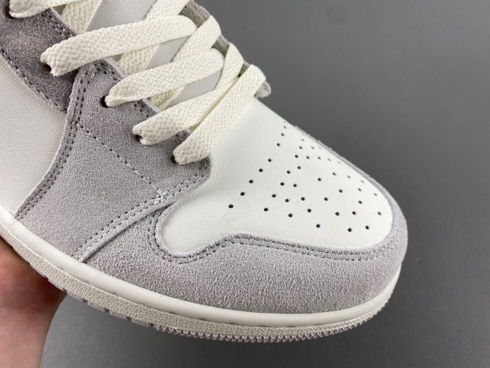 Wmns Jordan 1 Mid FQ7720-002