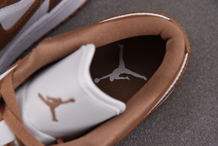 WMNS Air Jordan 1 Low Archaeo Brown White DC0774-202