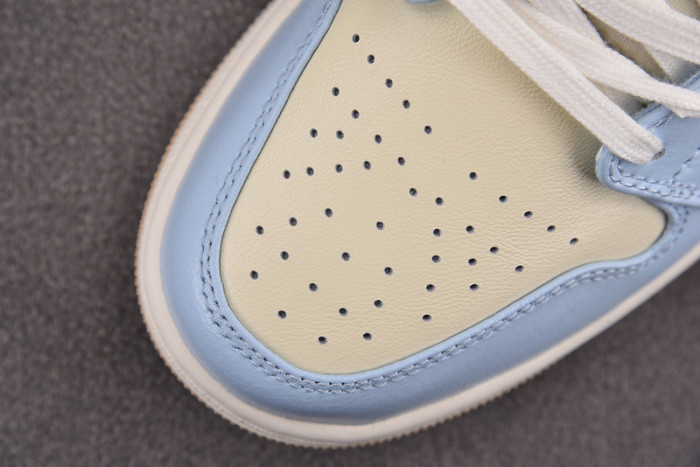 Air Jordan 1 Low SE HQ4186-111