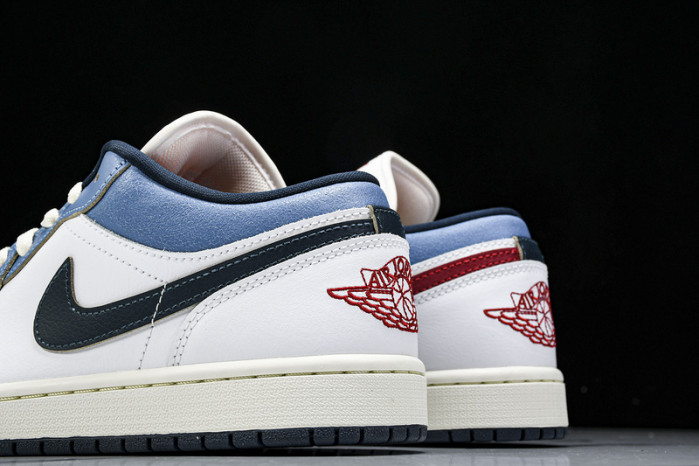 Air Jordan 1 Low SE Armory Navy HM3711-144
