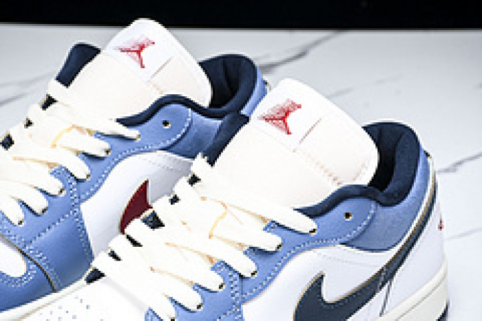 Air Jordan 1 Low SE Armory Navy HM3711-144