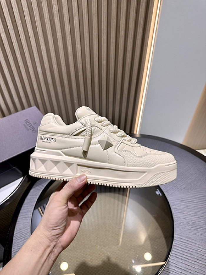 VALEN DESIGNER SNEAKERS