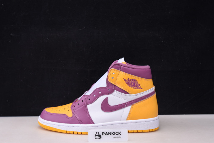 AIR JORDAN 1 HIGH OG “BROTHERHOOD” 555088-706