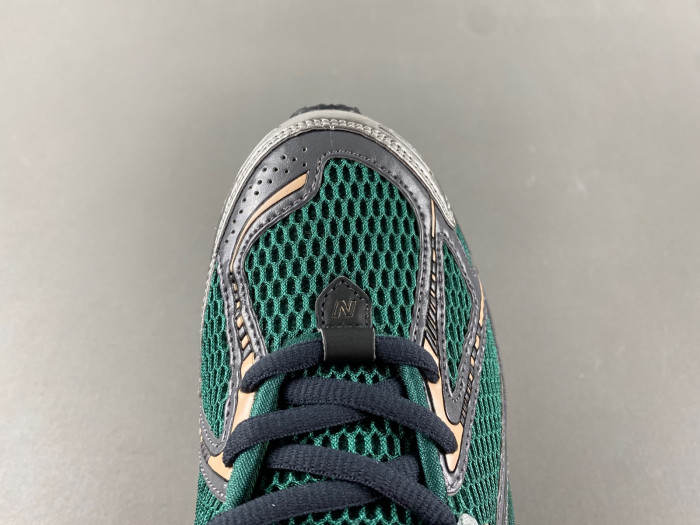 New Balance 9060 M1906RZM