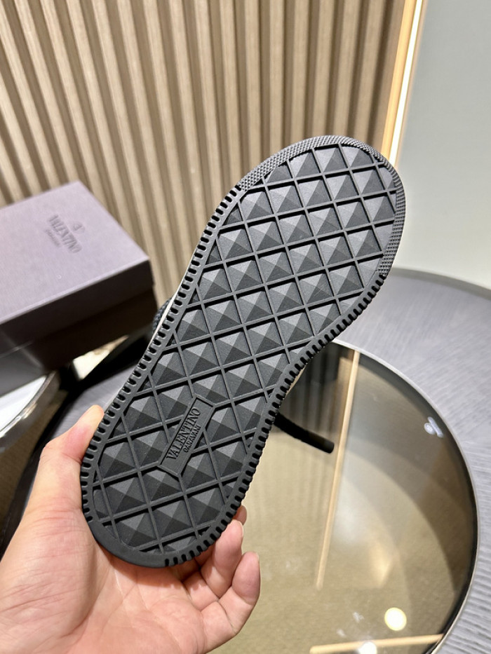 VALEN DESIGNER SNEAKERS