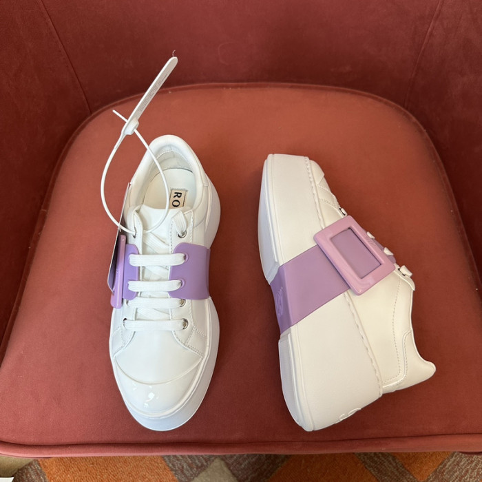 RV sneaker