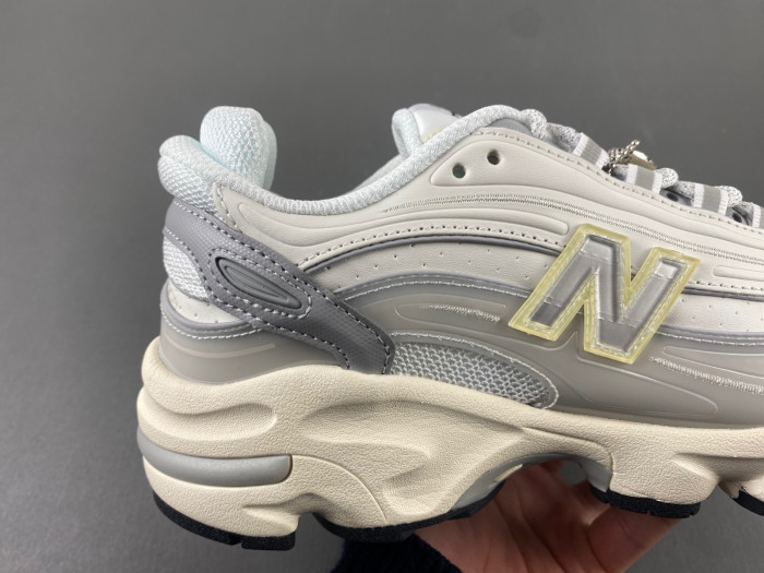 New Balance 1000 M1000AC1