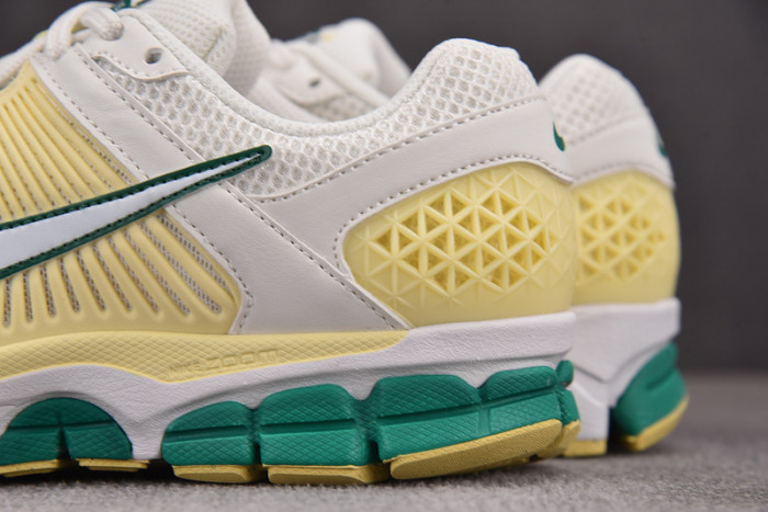 Nk Zoom Vomero 5 Malachite Alabaster FN8361-100