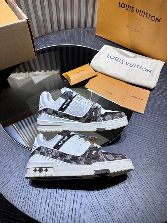 L&V SNEAKERS