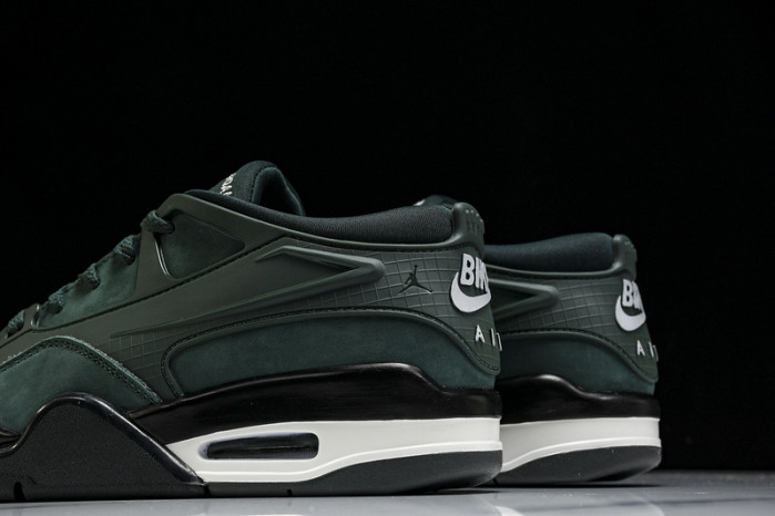 WMNS Air Jordan 4 RM“OXIDIZED GREEN” FQ7940-300