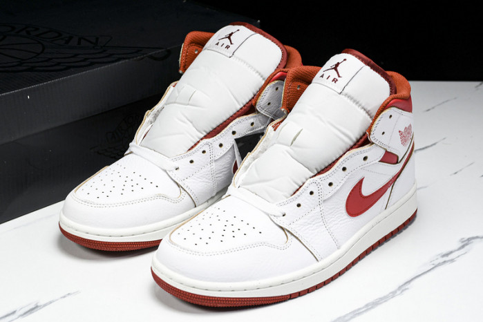 Nike Air Jordan 1 MID SE FJ3458-160