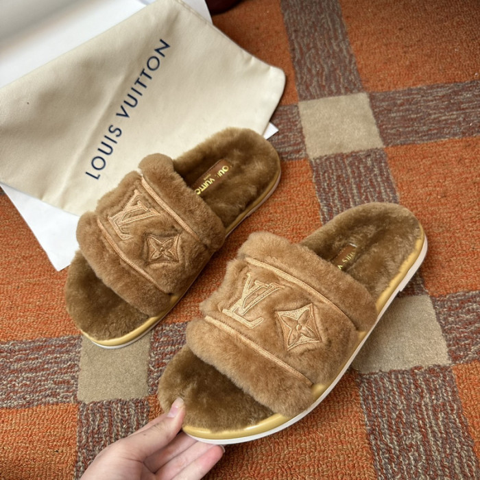 L&V SLIPPERS