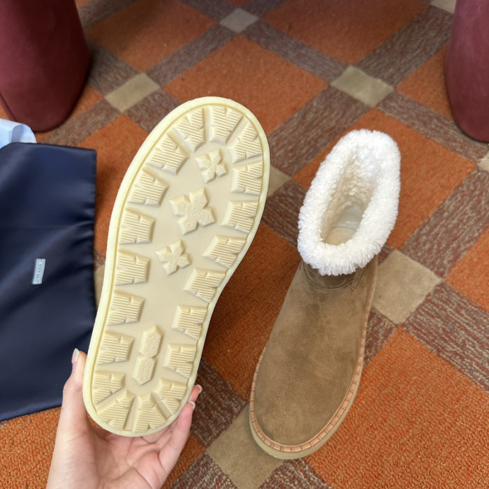 PRA designer sneaker