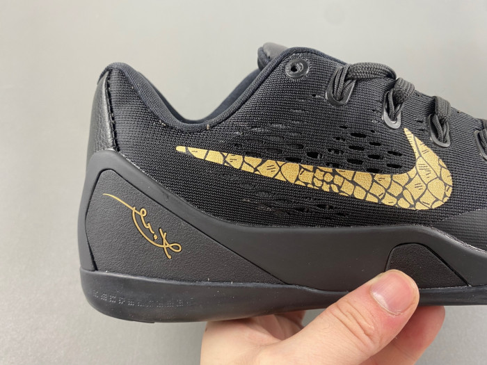 Nike Kobe 9 EM Low 646701-701