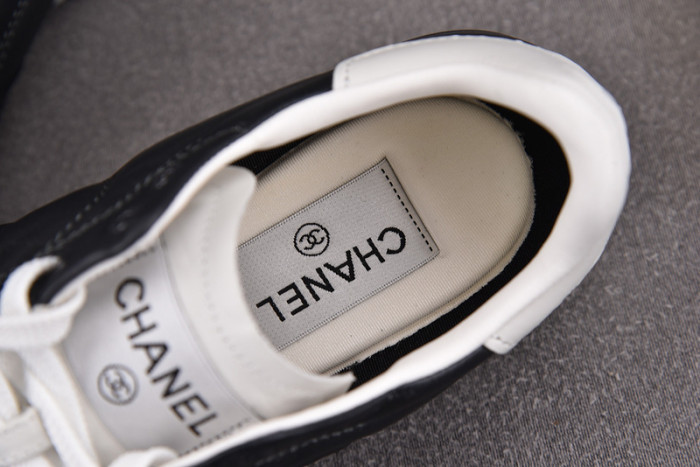 CHANEEL sneaker