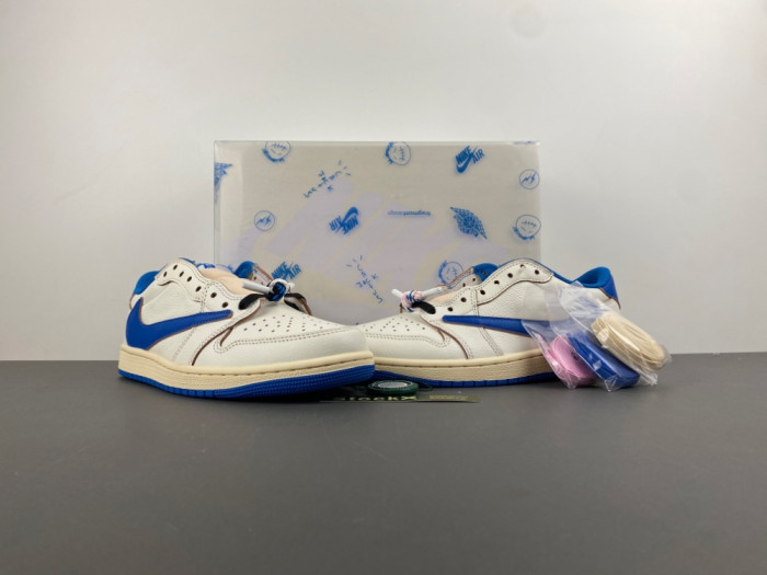 Fragment Design x Travis Scott Air Jordan 1 Low OG SP DM7866-104