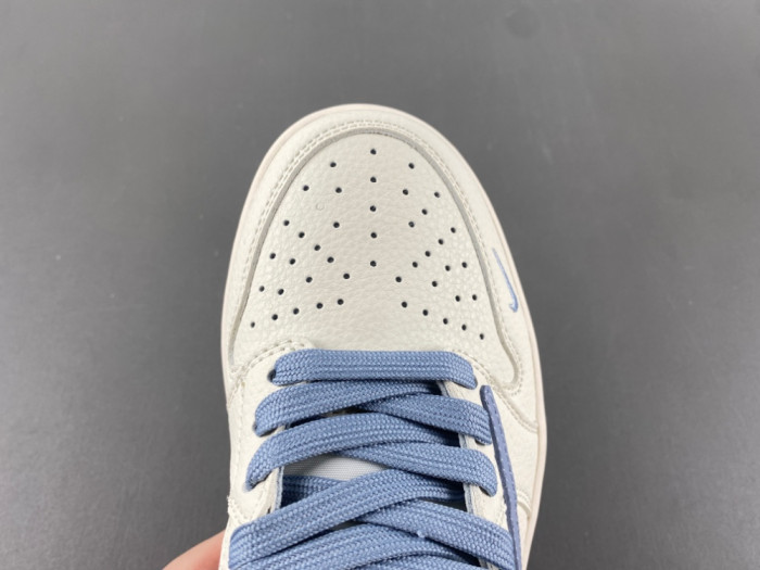 Travis Scott x Air Jordan 1 Low DIY1688-007