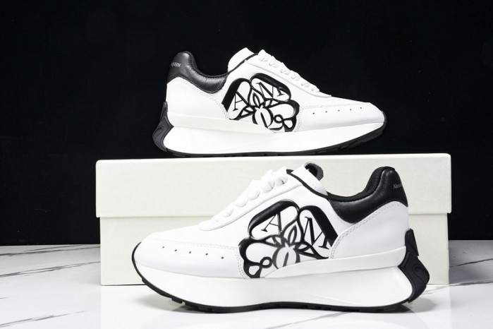 Alexander McQueen sneaker