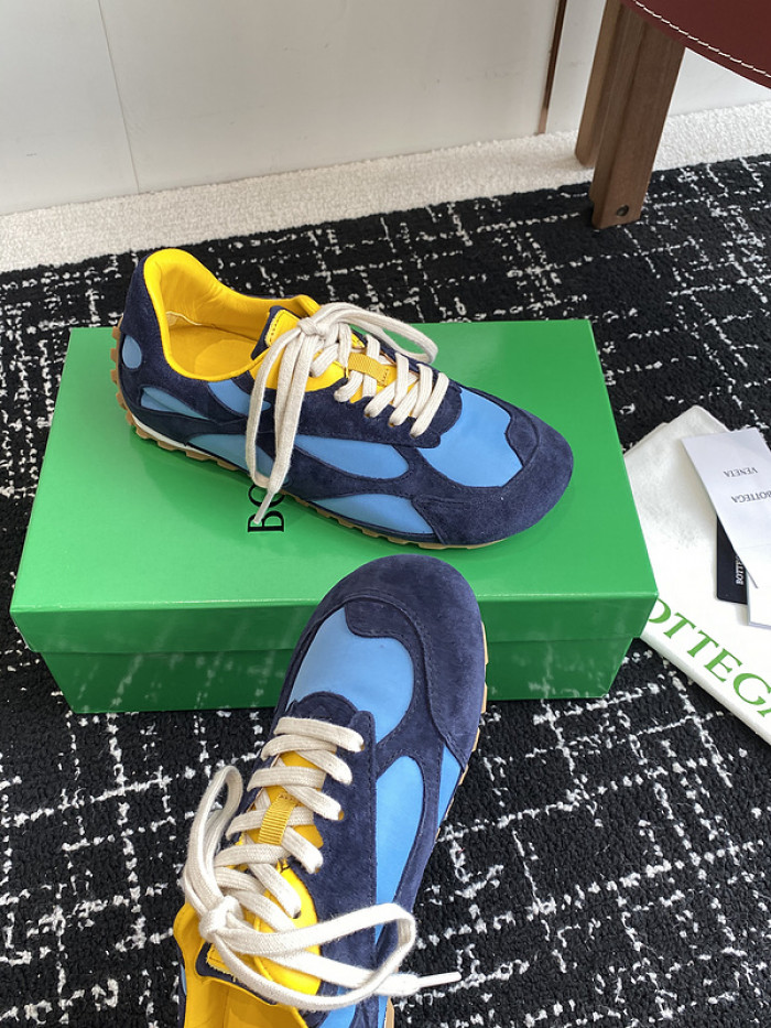 BOTTEGA VENETA SNEAKER