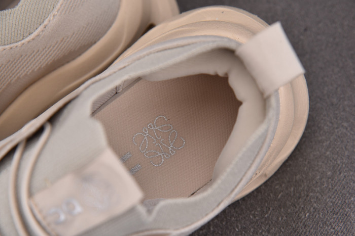 LOE*WE * sneaker