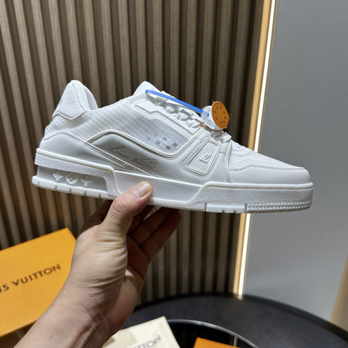 L&V SNEAKERS