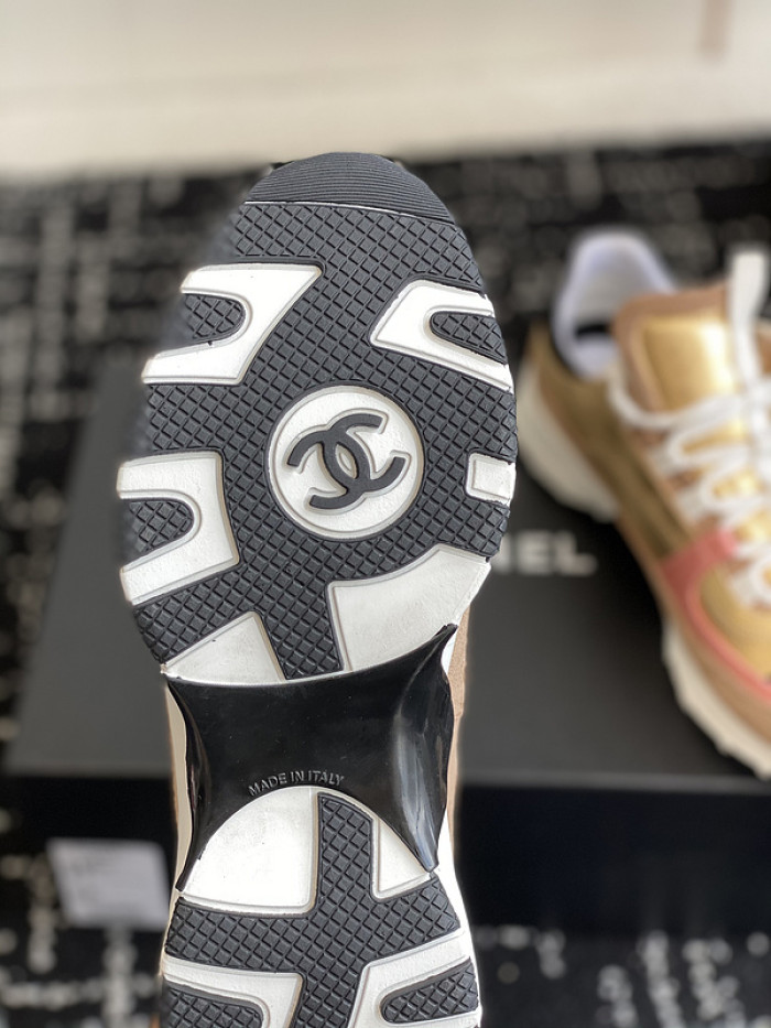 CHANEEL sneaker