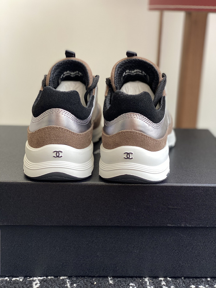 CHANEEL sneaker
