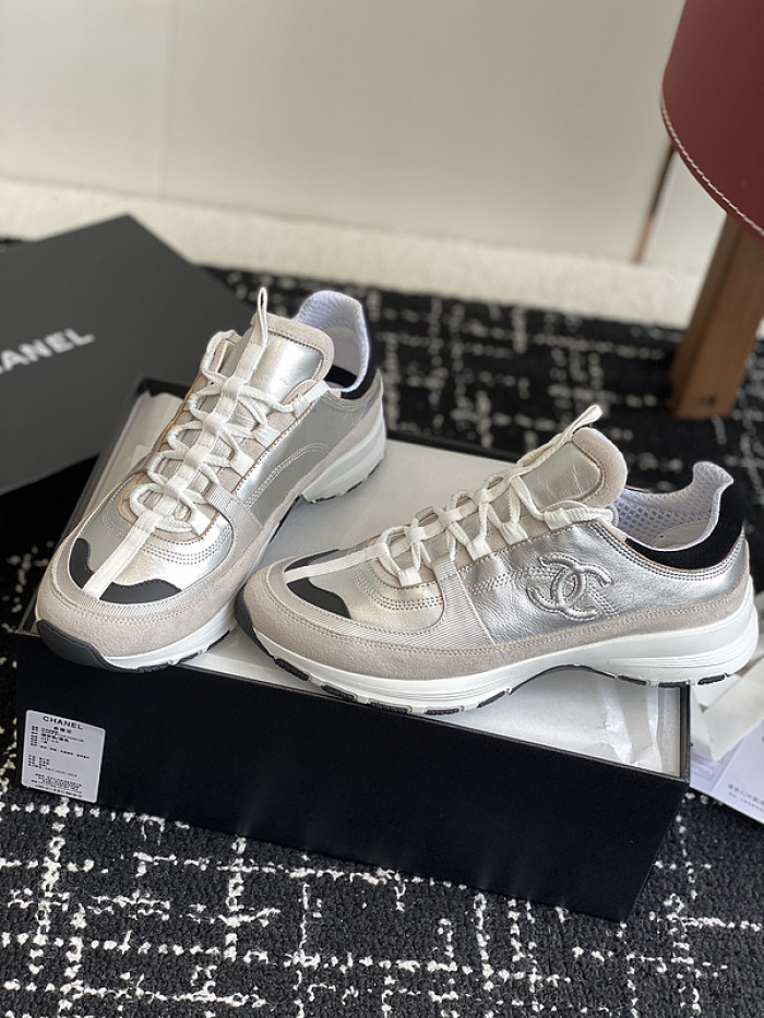 CHANEEL sneaker
