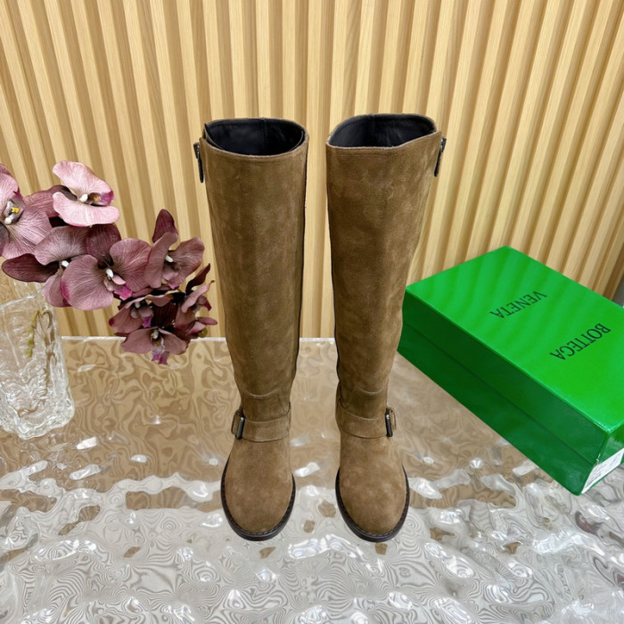 BOTTEGA VENETA SNEAKER