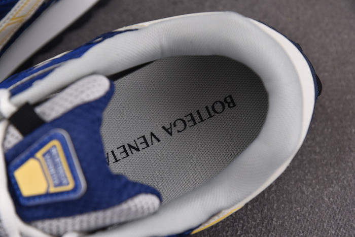 BOTTEGA VENETA SNEAKER