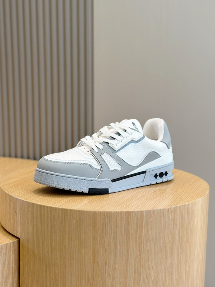 L&V SNEAKERS