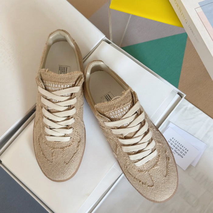 ma*s*n Ma*i*laa shoes