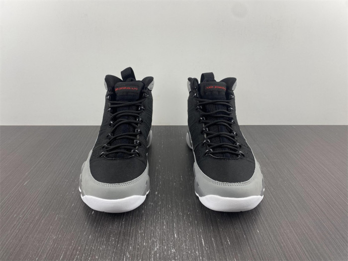 Air Jordan 9 CT8019