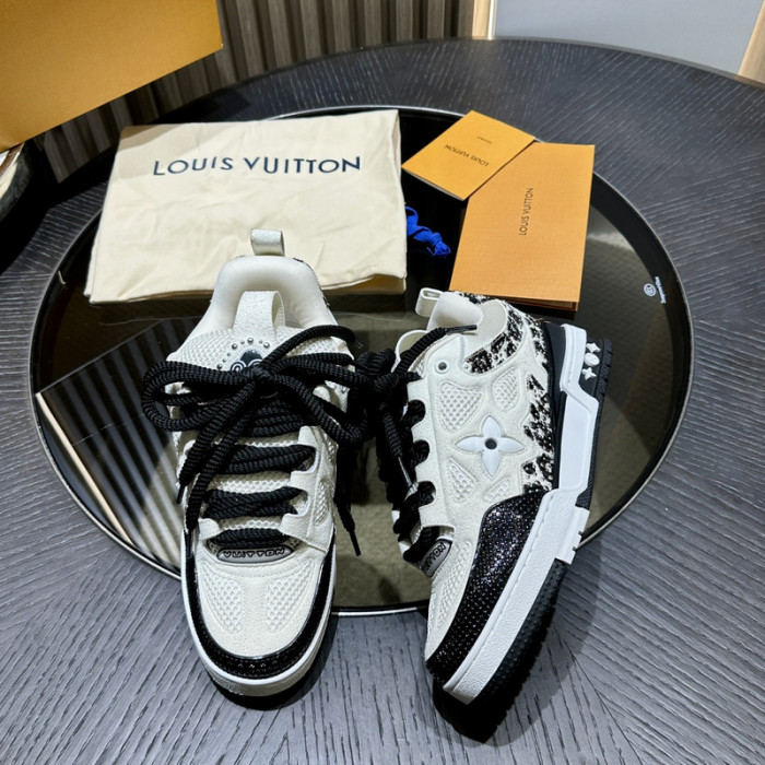 L&V SNEAKERS