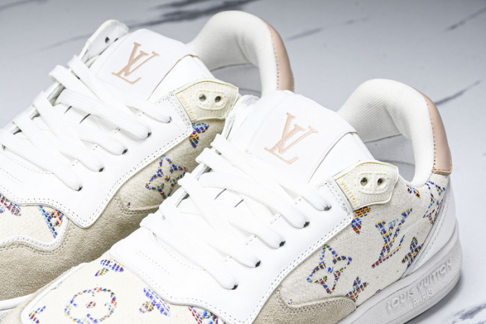 L&V SNEAKERS