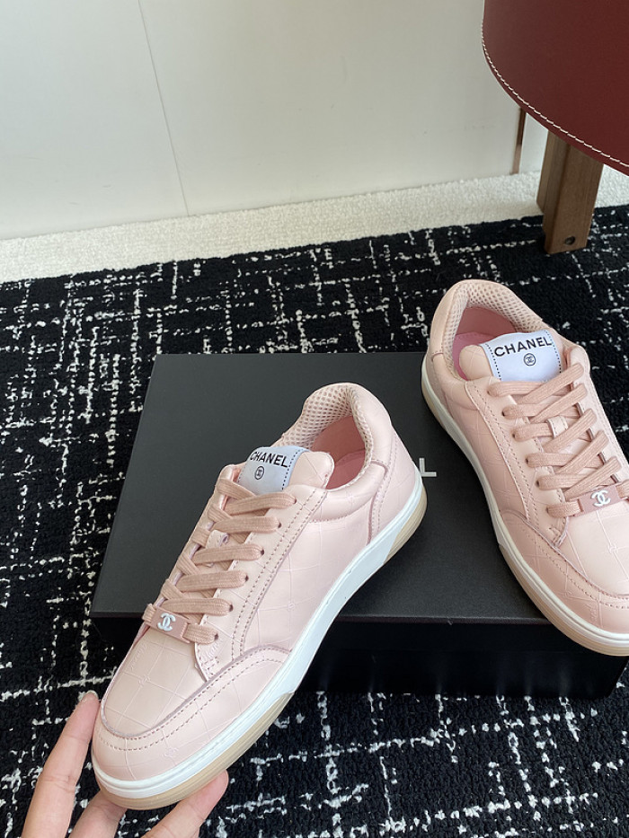 CHANEEL sneaker
