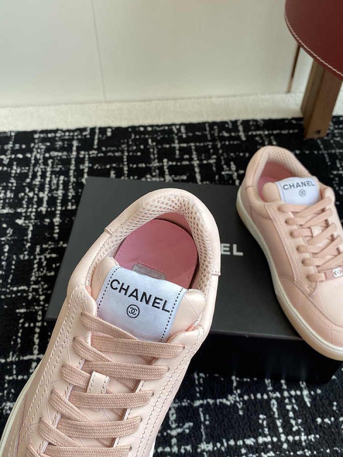 CHANEEL sneaker