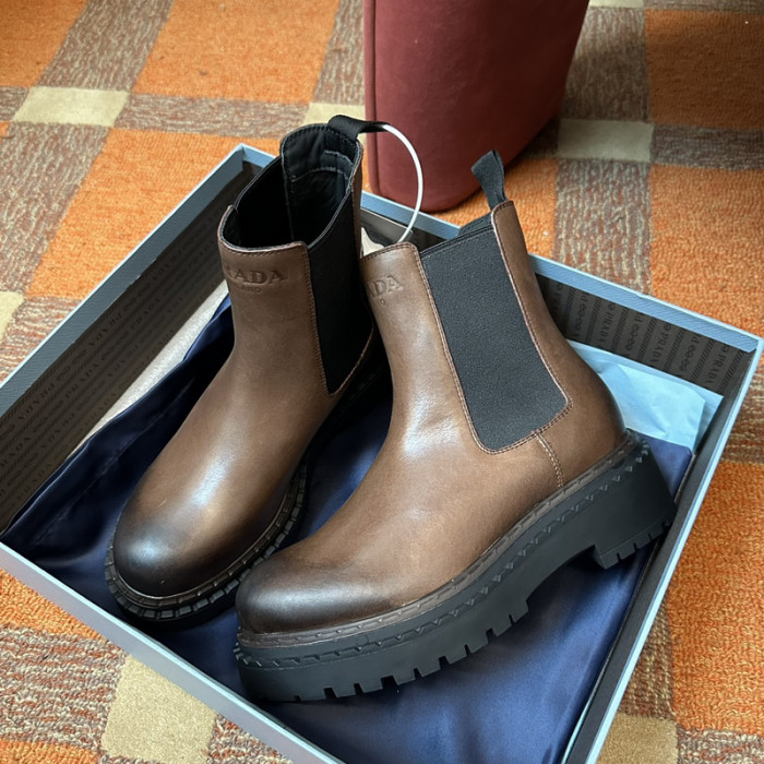 PRA designer sneaker