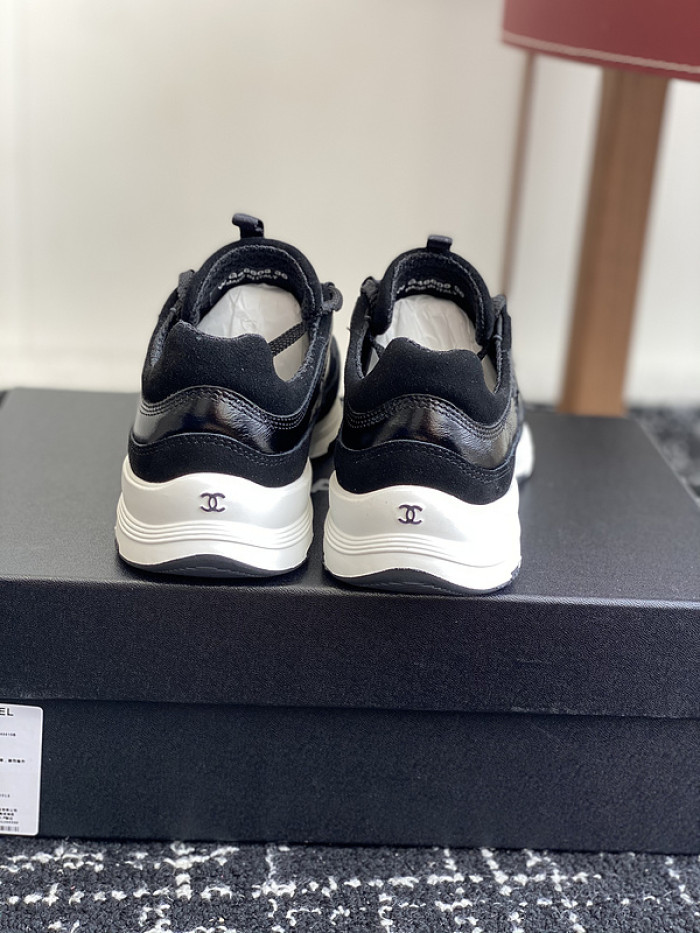 CHANEEL sneaker