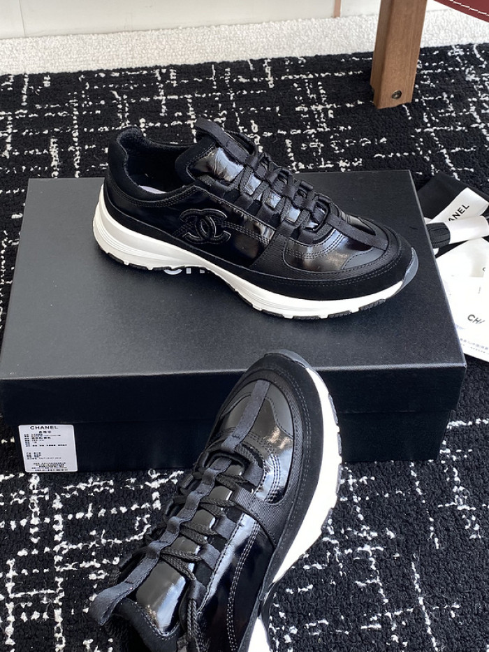 CHANEEL sneaker