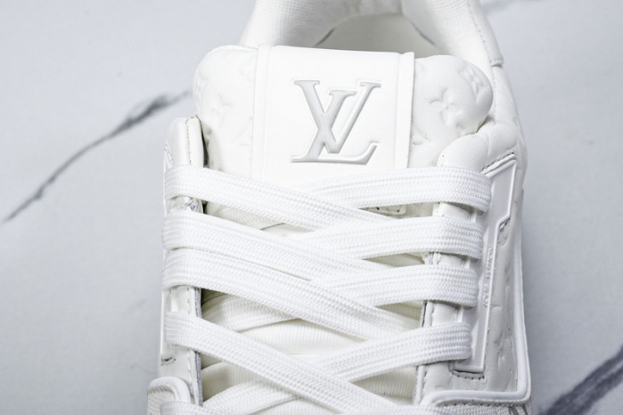 L&V SNEAKERS