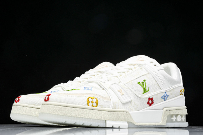 L&V SNEAKERS