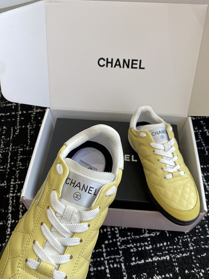 CHANEEL sneaker